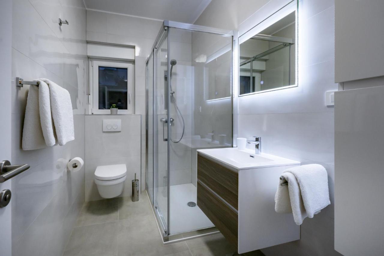 Apartmani Villa Zora Лопар Екстериор снимка