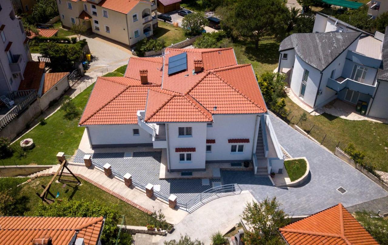 Apartmani Villa Zora Лопар Екстериор снимка