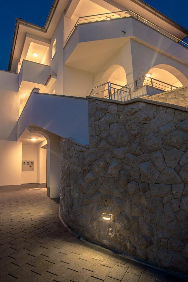 Apartmani Villa Zora Лопар Екстериор снимка