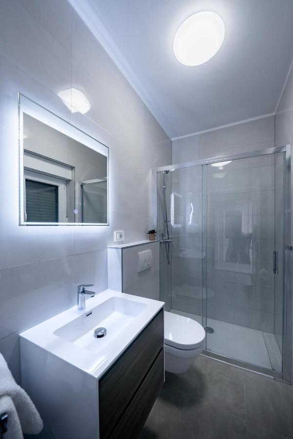 Apartmani Villa Zora Лопар Екстериор снимка