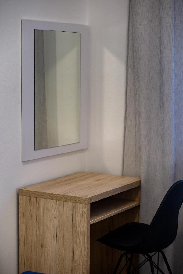 Apartmani Villa Zora Лопар Екстериор снимка