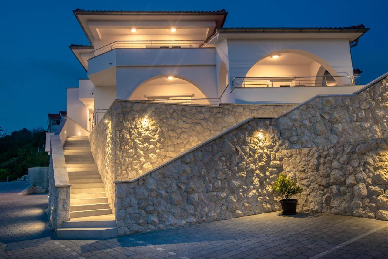 Apartmani Villa Zora Лопар Екстериор снимка